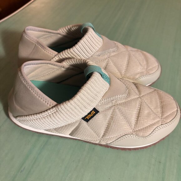 MINT Womens Teva ReEmber Slip On Slippers 1125471 Shoes Size 9 - Picture 4 of 9